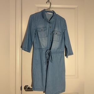 Button down dress size M